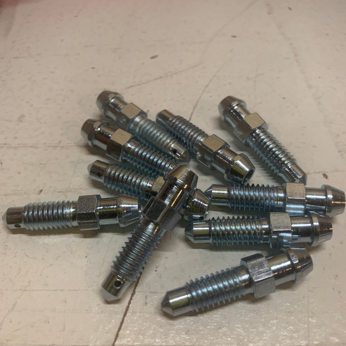 Brake Wheel Cylinder Bleeder Valve, Kombi/Beetle Buzzbug VW Parts