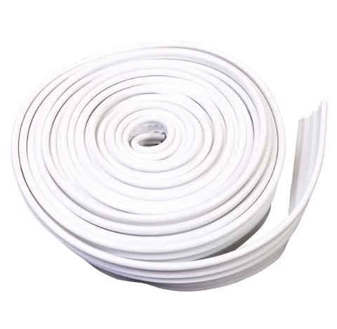 FENDER BEADING WHITE, 8MTR ROLL - Beetle 1950 to 1979
