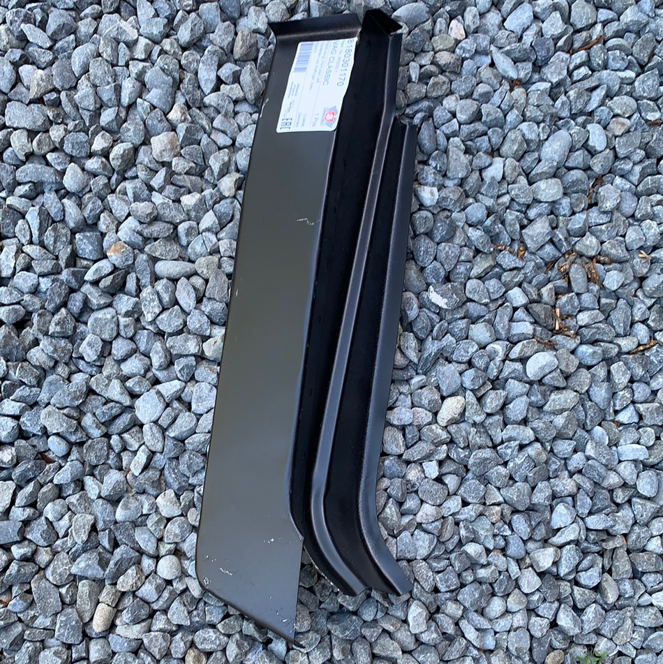Outer lower dog leg Panel, Kombi 1968-72