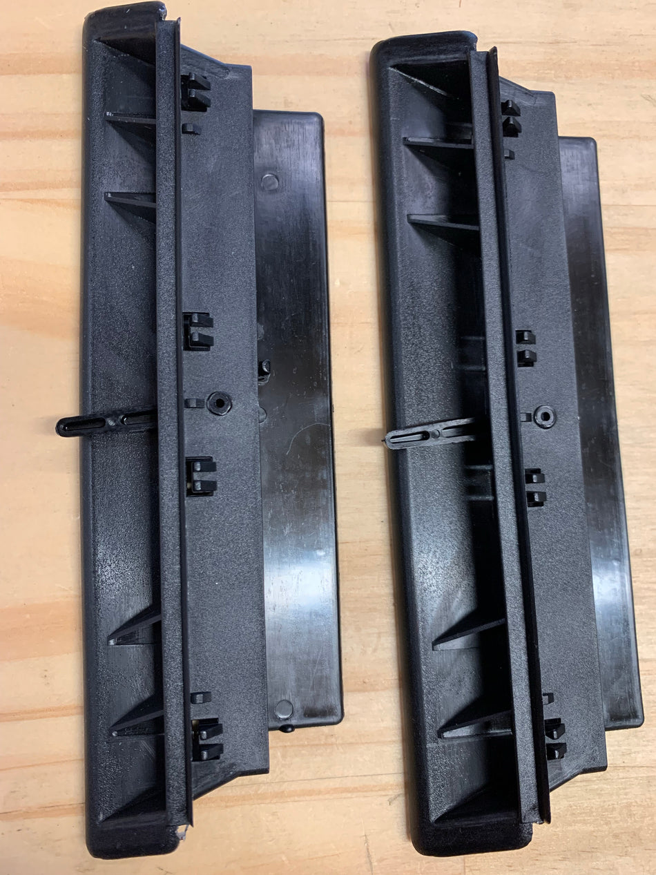 Vent Trim PAIR, Super Beetle 1971-77