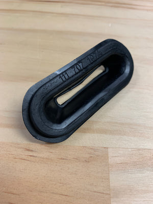 BUMPER GROMMET, FRONT & REAR - Beetle/Ghia/Cabrio 1955 to 1971