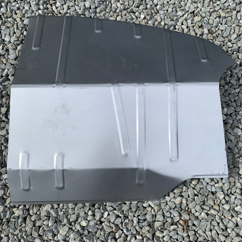 Cab Floor Half, RHD Kombi 72-79