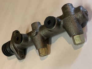 Brake Master Cylinder, Kombi 1967 ONLY