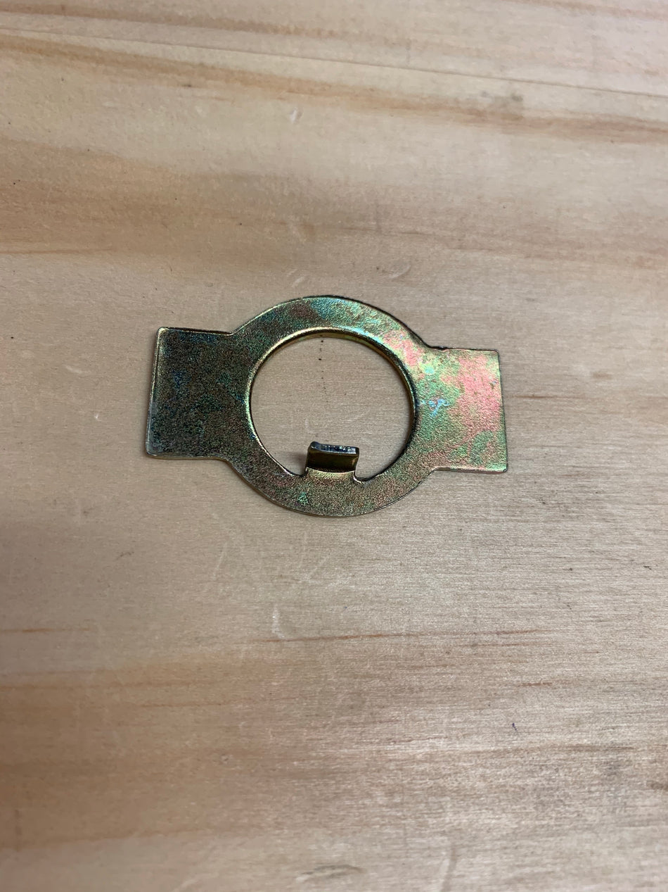 AXLE LOCK PLATE FRONT - Beetle/Ghia/Bus 1950 to 1967