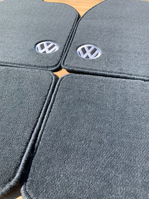 VW Floor Mats, Black