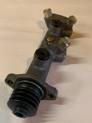 Brake Master Cylinder, Kombi 1968-69