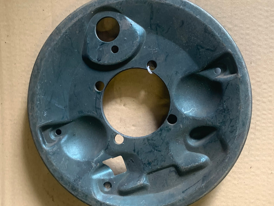*NOS REAR Right Backing Plate, Beetle 1958-64