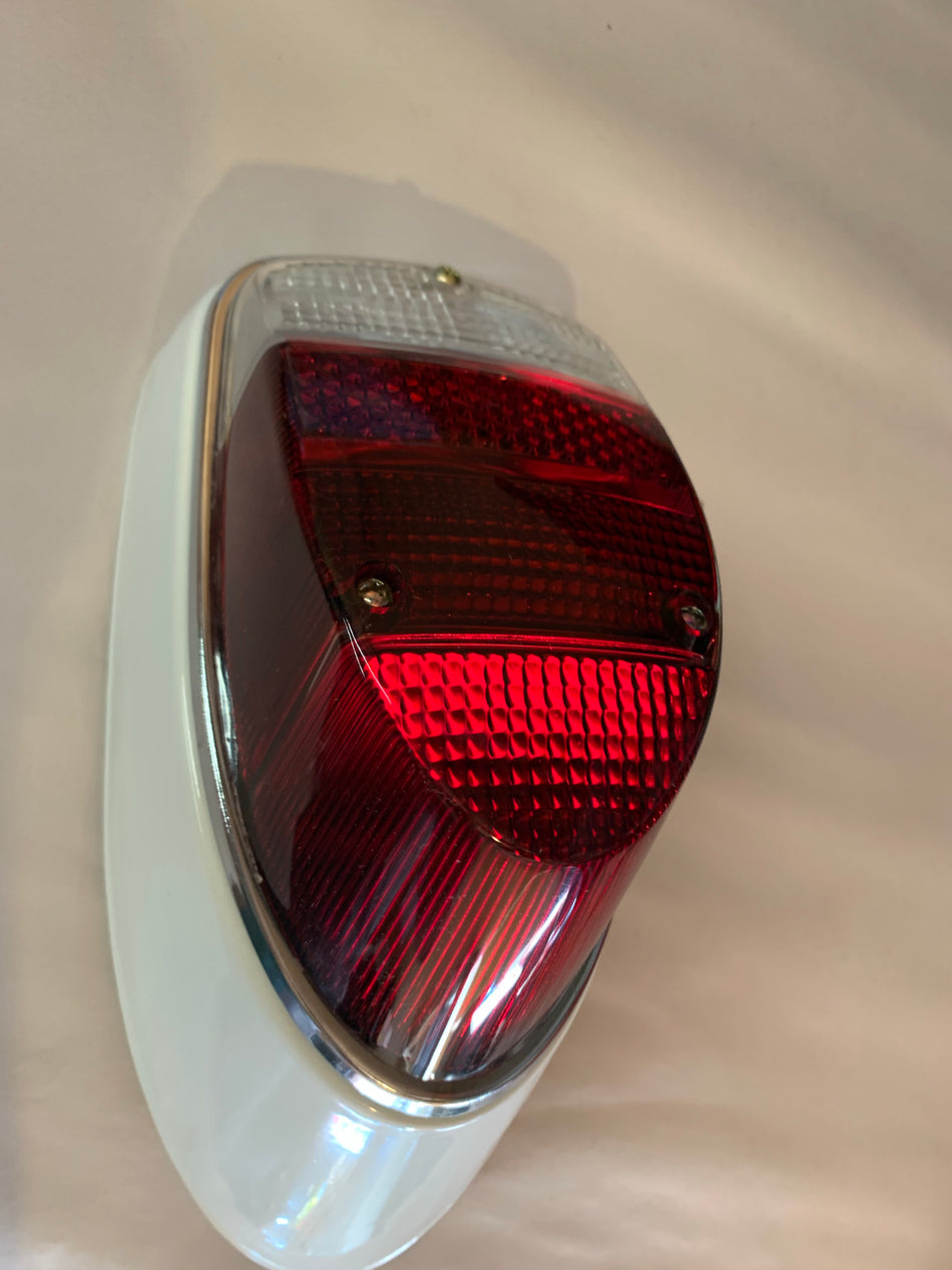 Tail Light Assembly AMBER, Beetle 1968-73