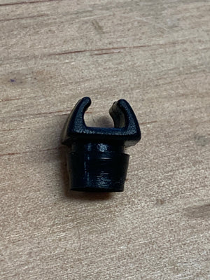 NOSE BADGE SECURING CLIP - Kombi 1973 to 1979