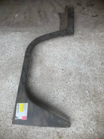 Front Wheel Arch (dog leg), Kombi 1968-71