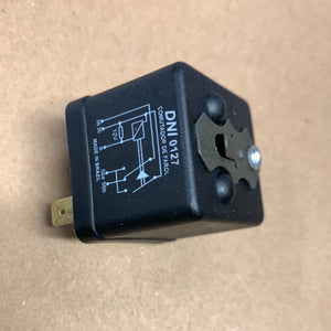 HEADLIGHT RELAY, 12 VOLT, 5 TERMINAL - Beetle/Ghia/Kombi 1968 to 1991