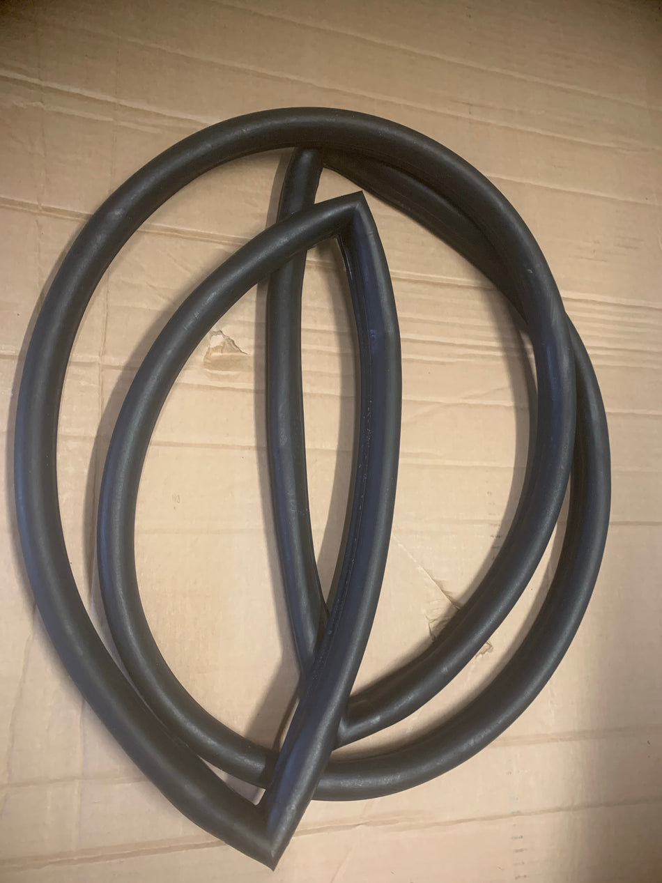 Engine Lid Seal, Kombi 1972-79