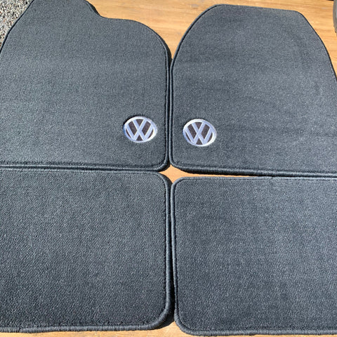 VW Floor Mats, Black