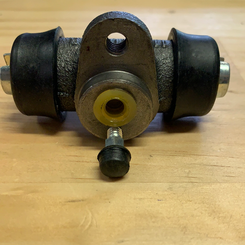FRONT Wheel Cylinder, Beetle/Ghia, 1958-67